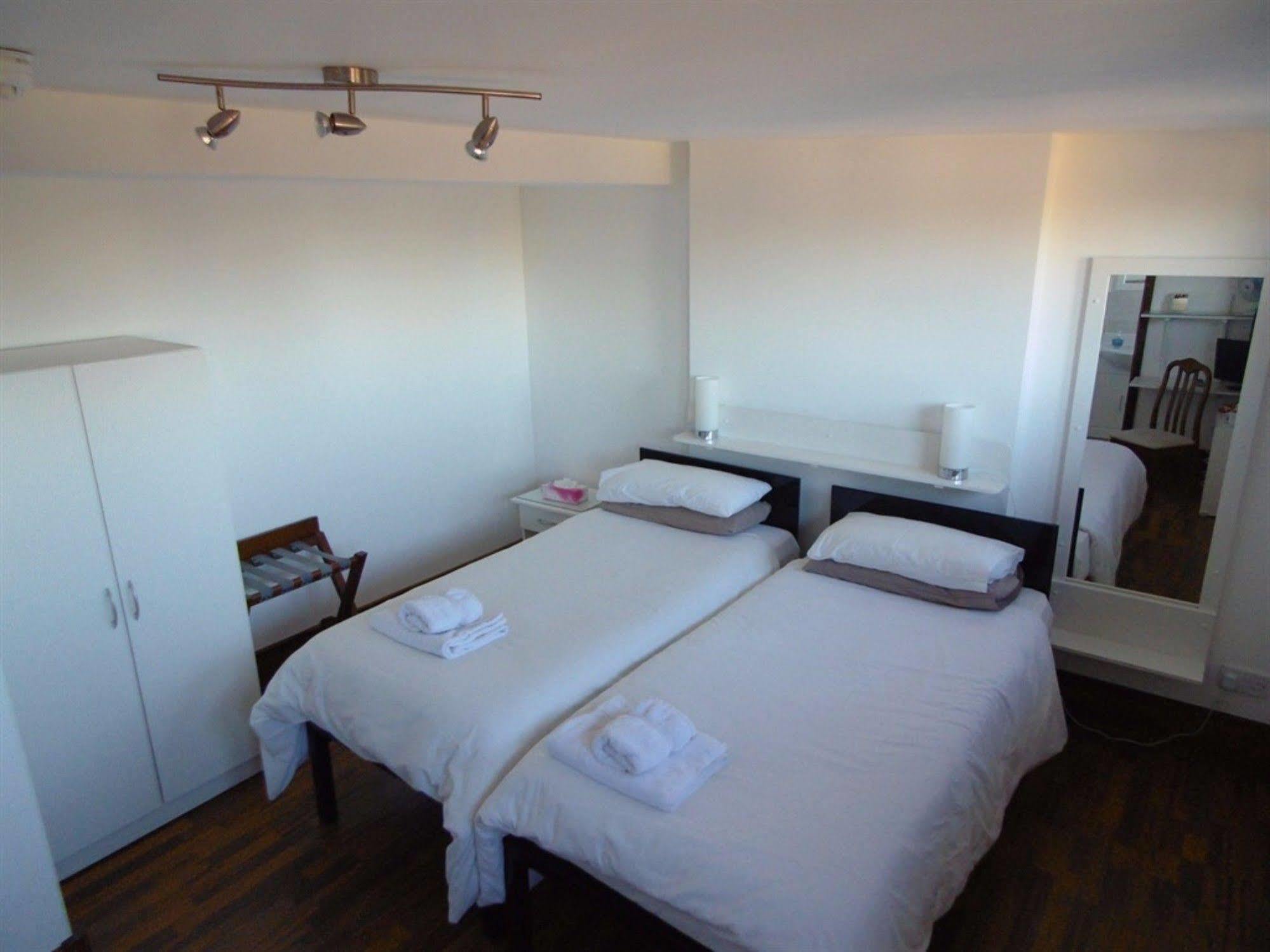 Breeze Guest House ブートル エクステリア 写真